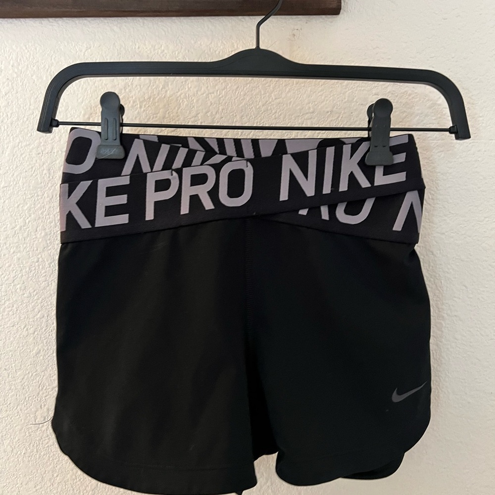 Nike Women's Black Pro Training Shorts